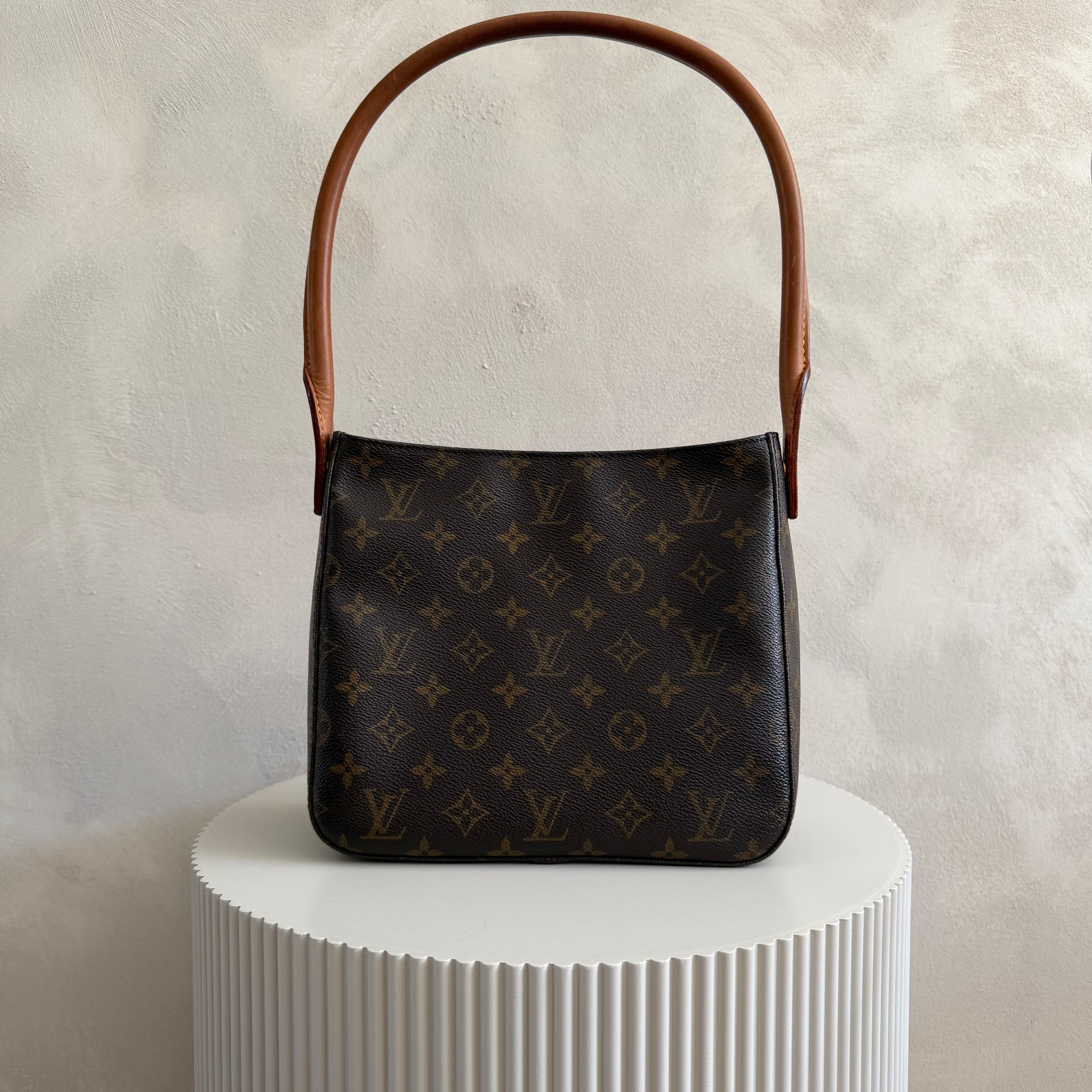 Louis Vuitton looping MM