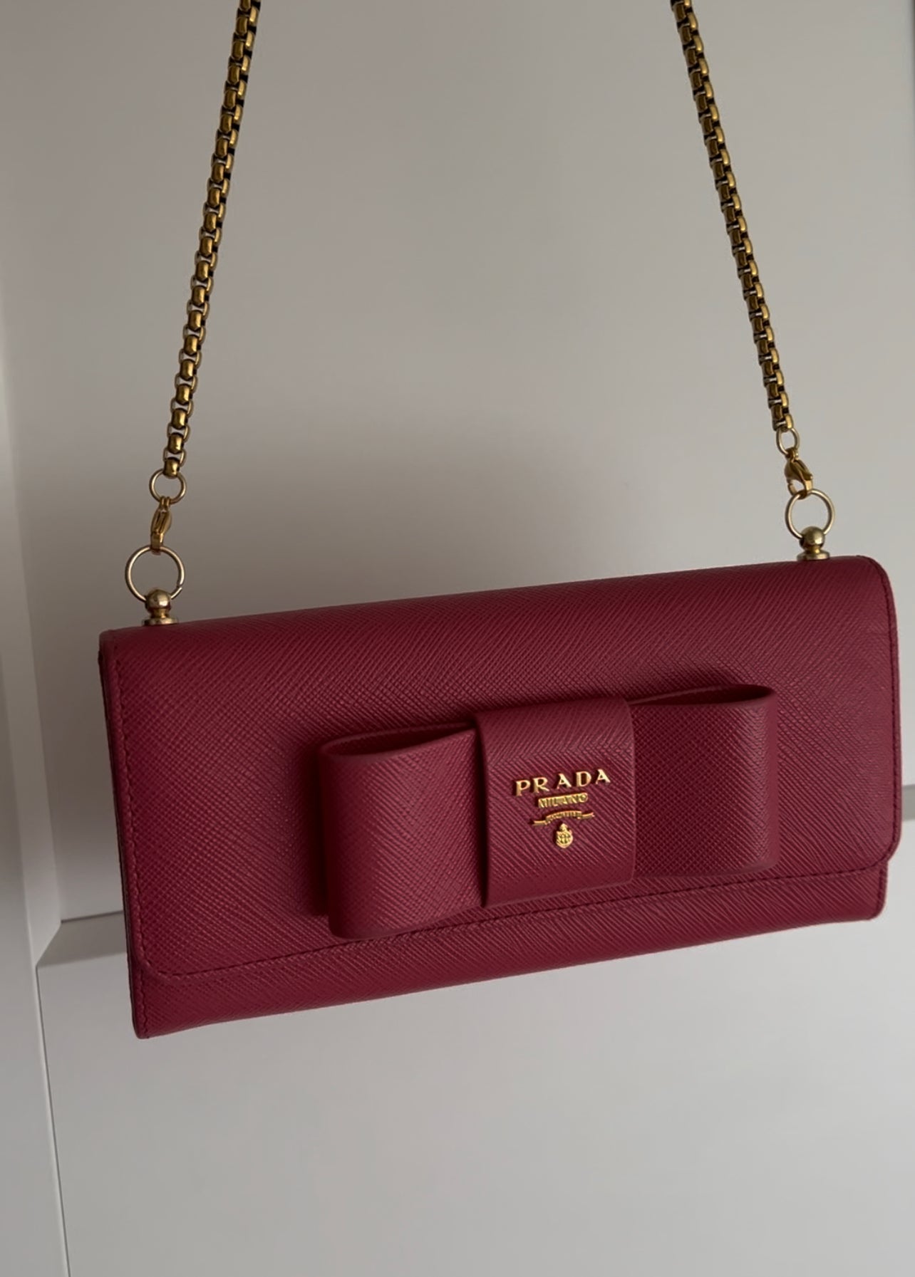 Prada saffiano pink ribbon