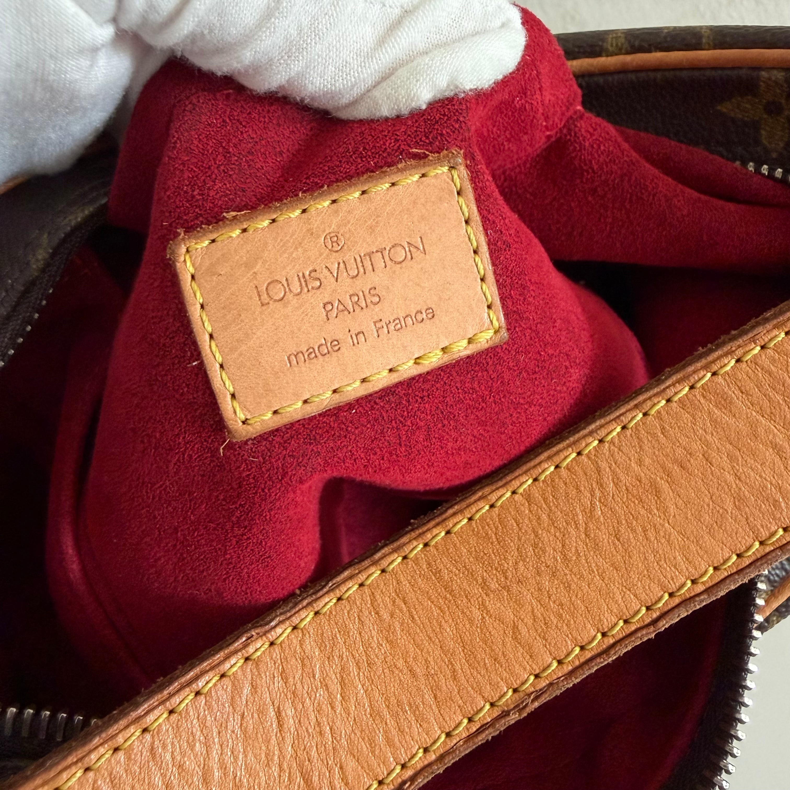 Louis Vuitton croissant MM