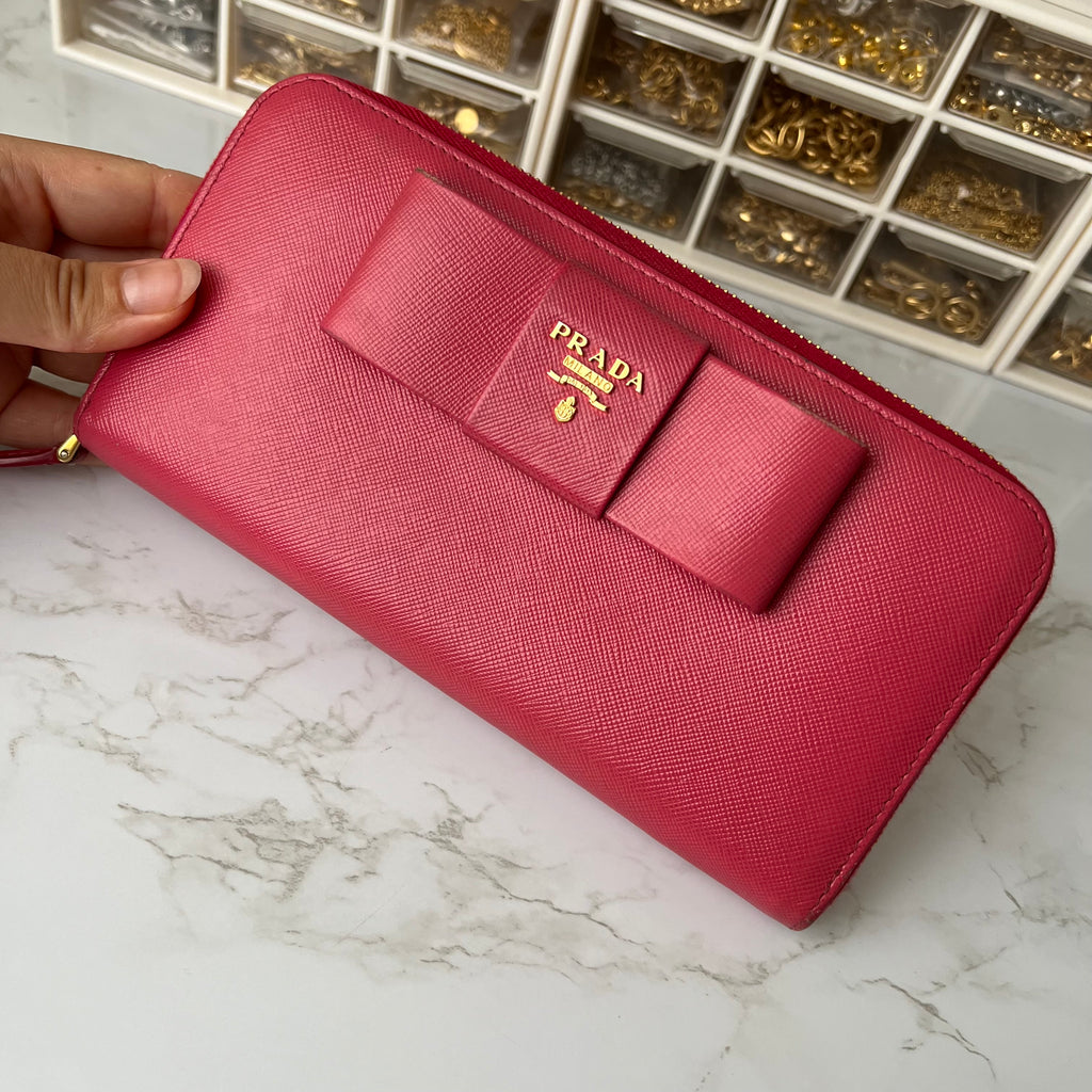 Prada saffiano pink ribbon