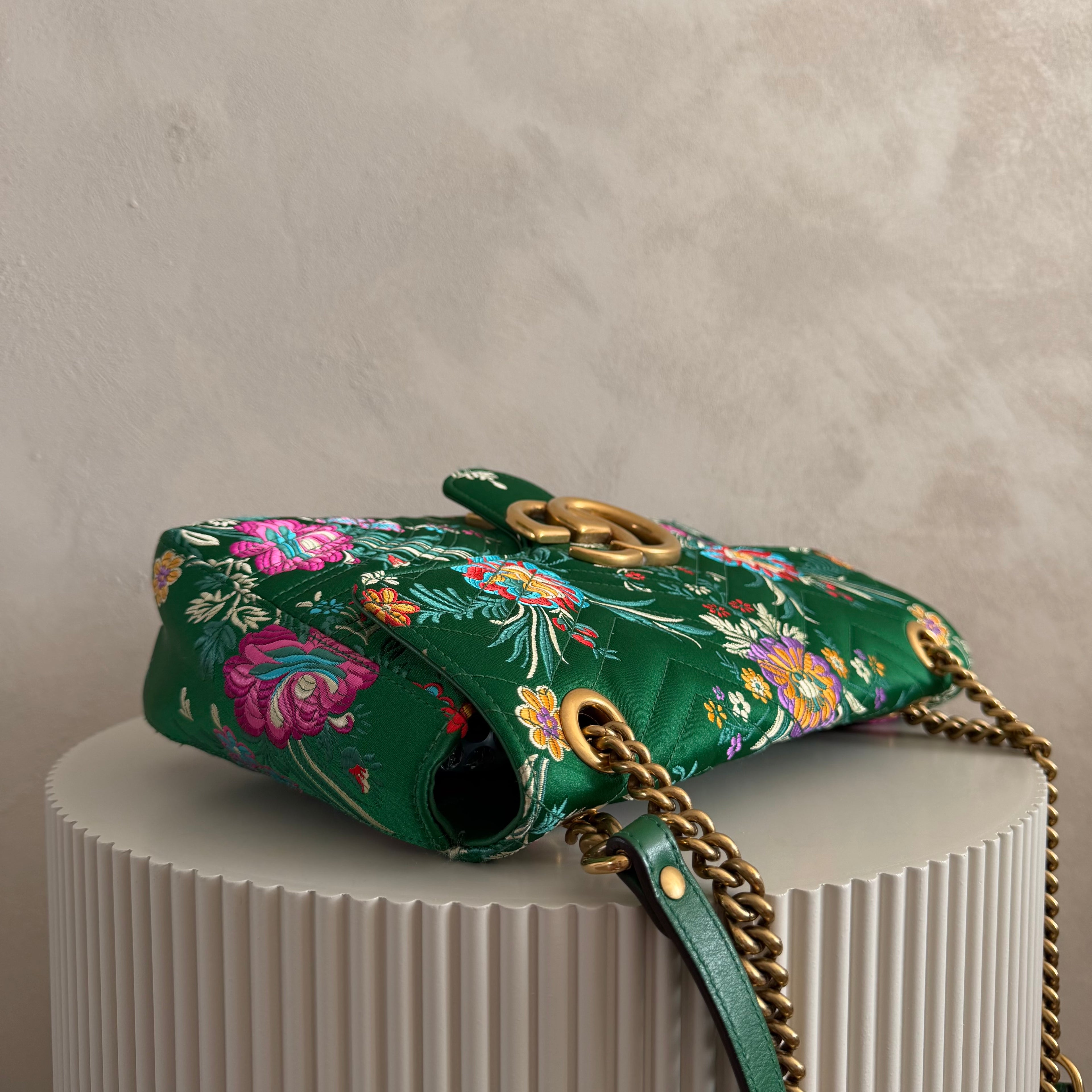 Authentieke vintage Gucci Marmont Floral satin bag