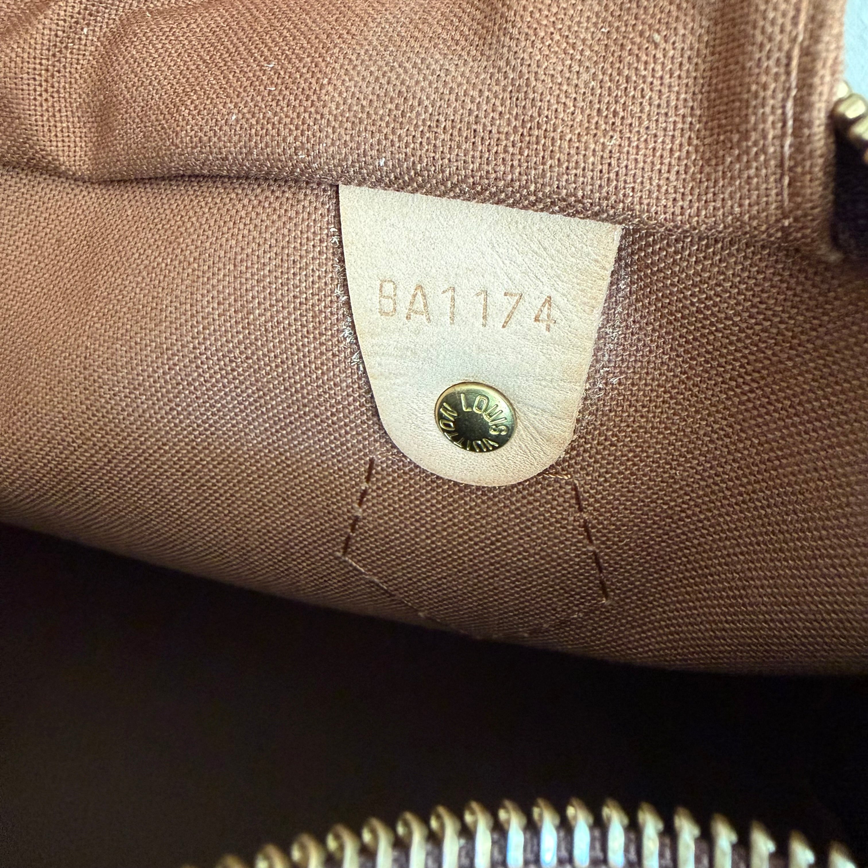 Louis Vuitton speedy 30