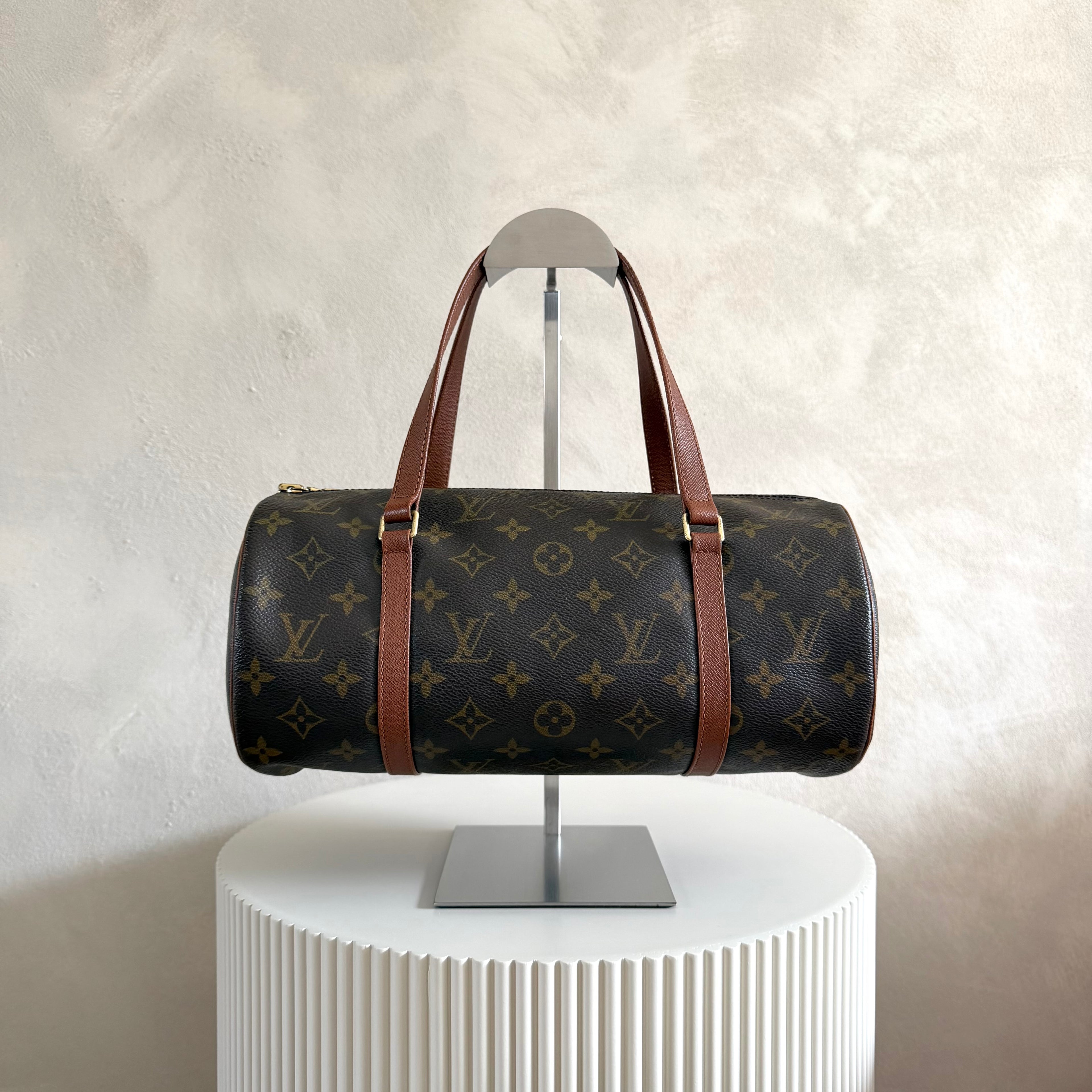 Louis Vuitton papillon 30