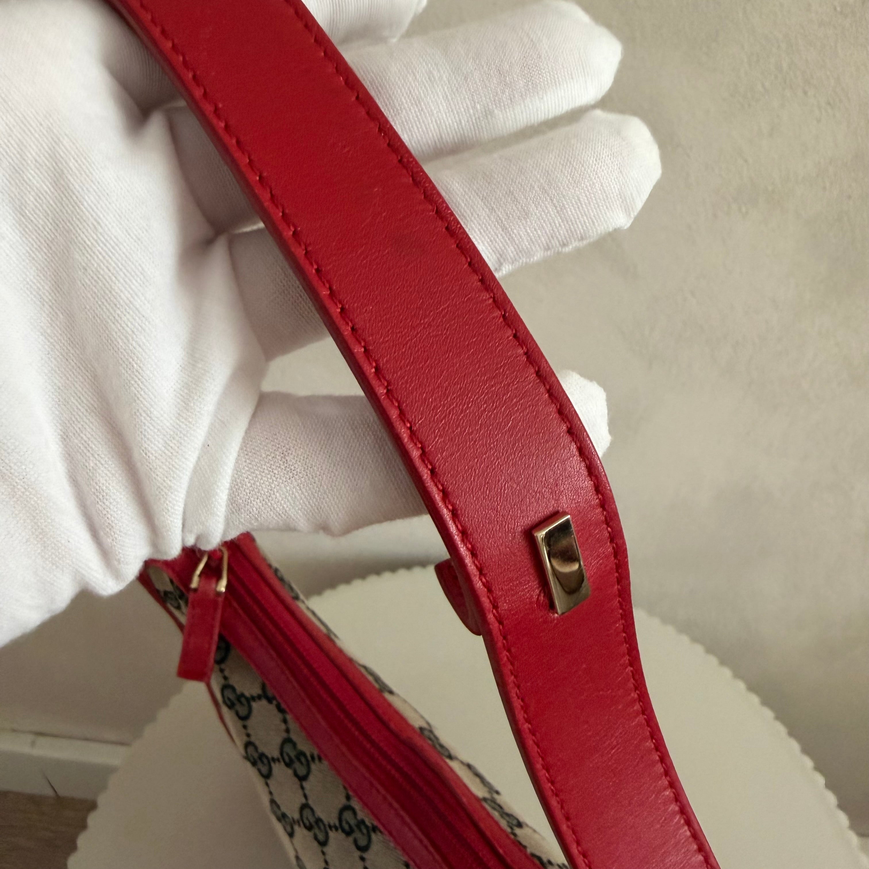 Authentieke vintage square Gucci GG Canvas bag