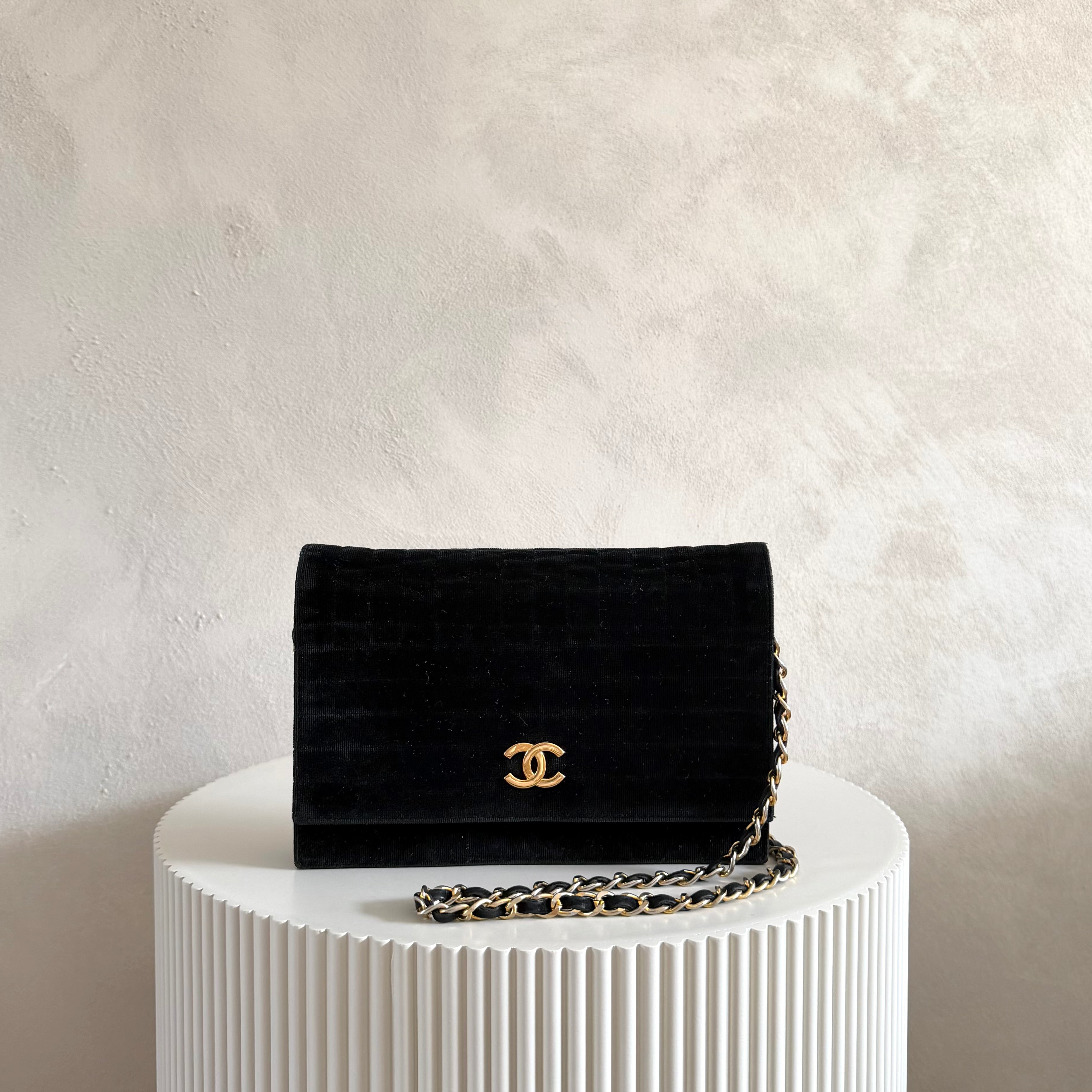 Authentieke vintage Chanel fluweel timeless classic bag