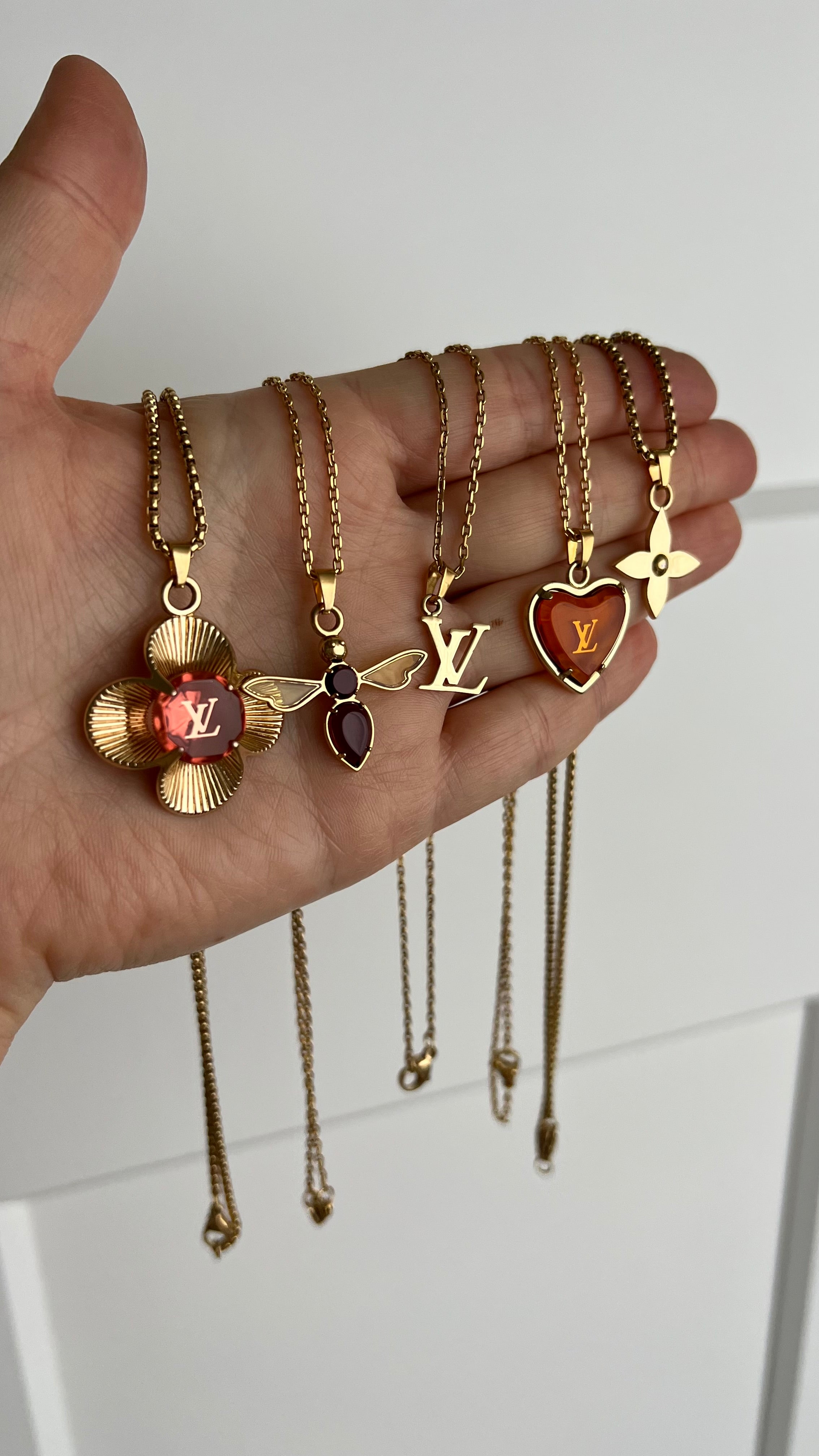 Louis Vuitton crystal hart tassen bedel | ketting