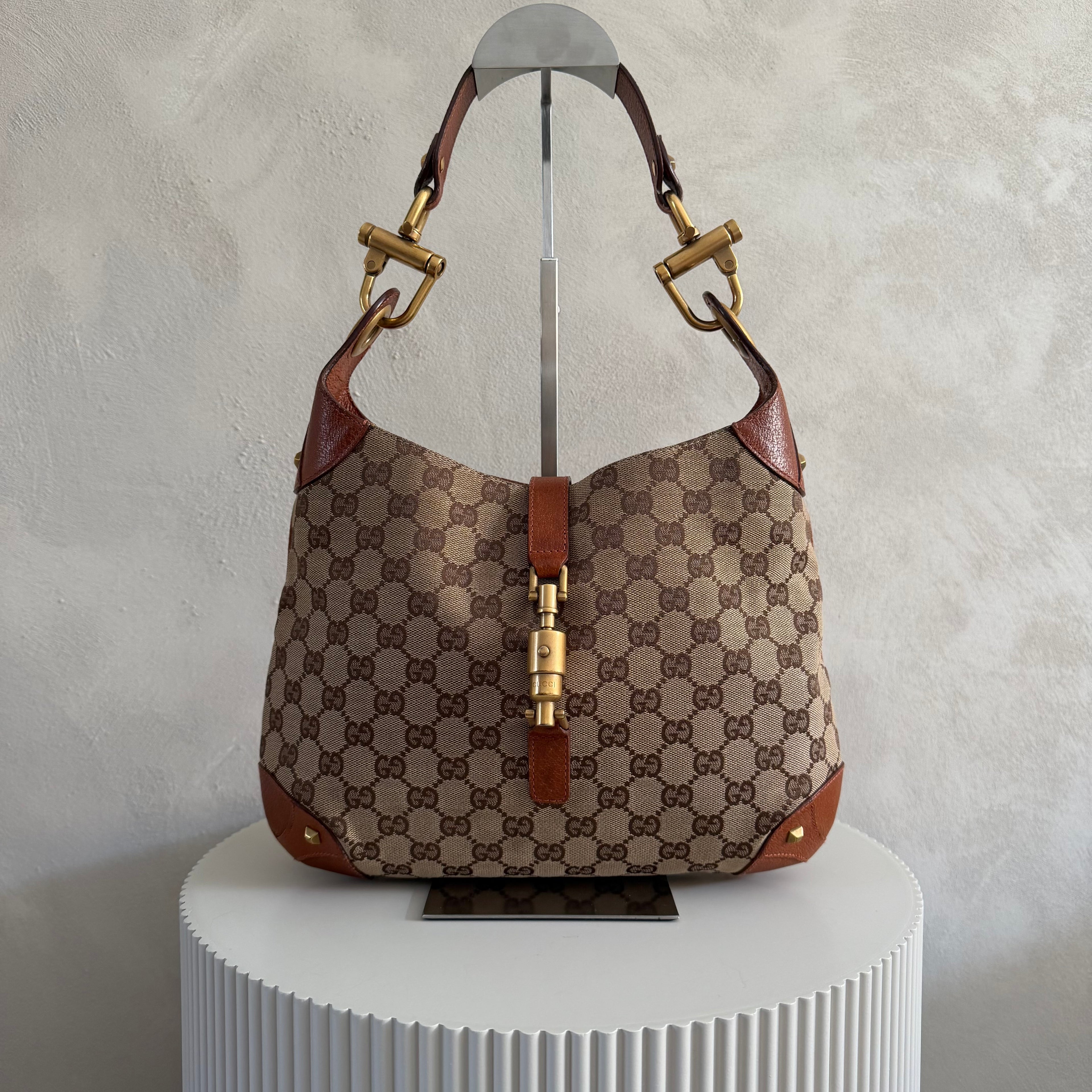 Gucci Jackie