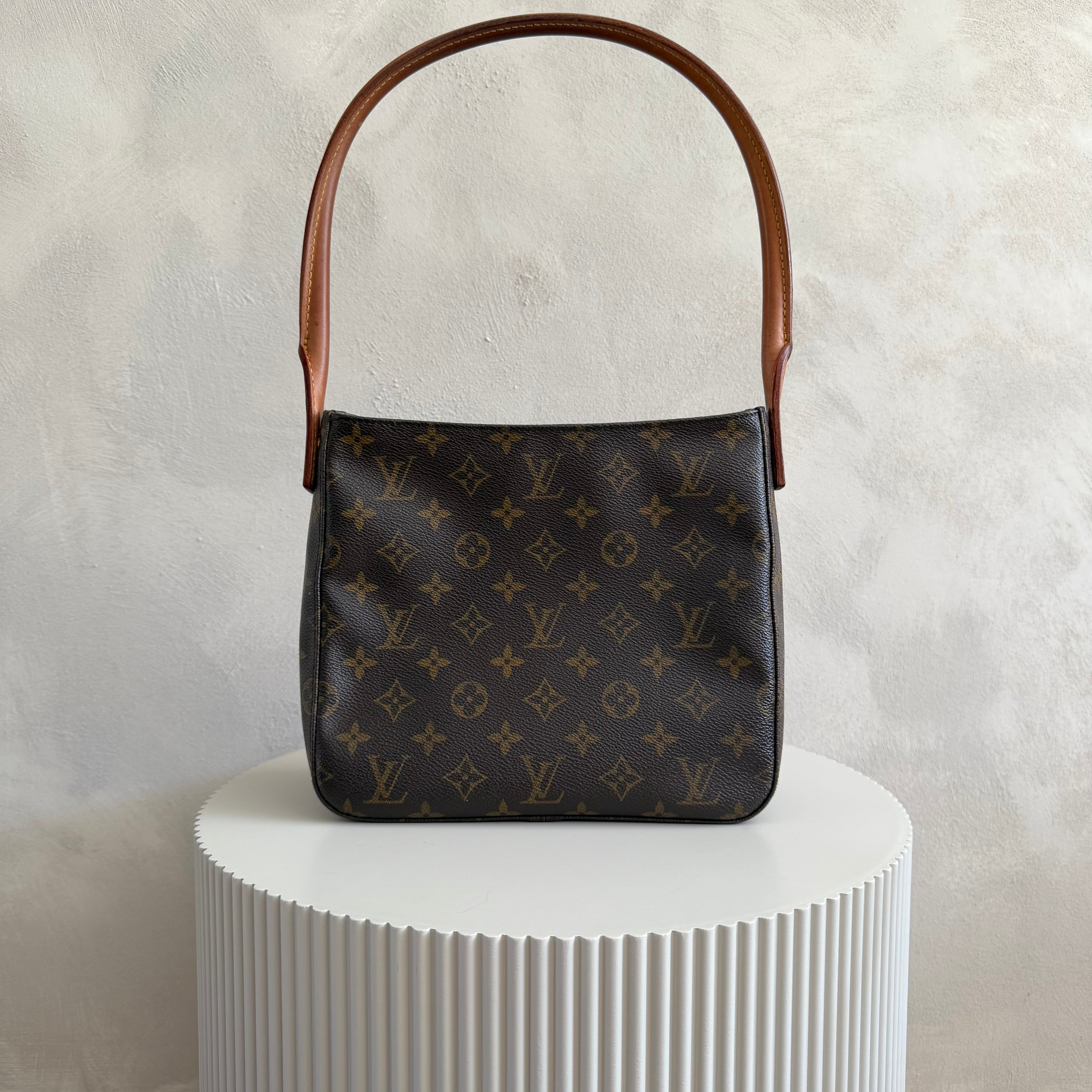 Louis Vuitton looping MM