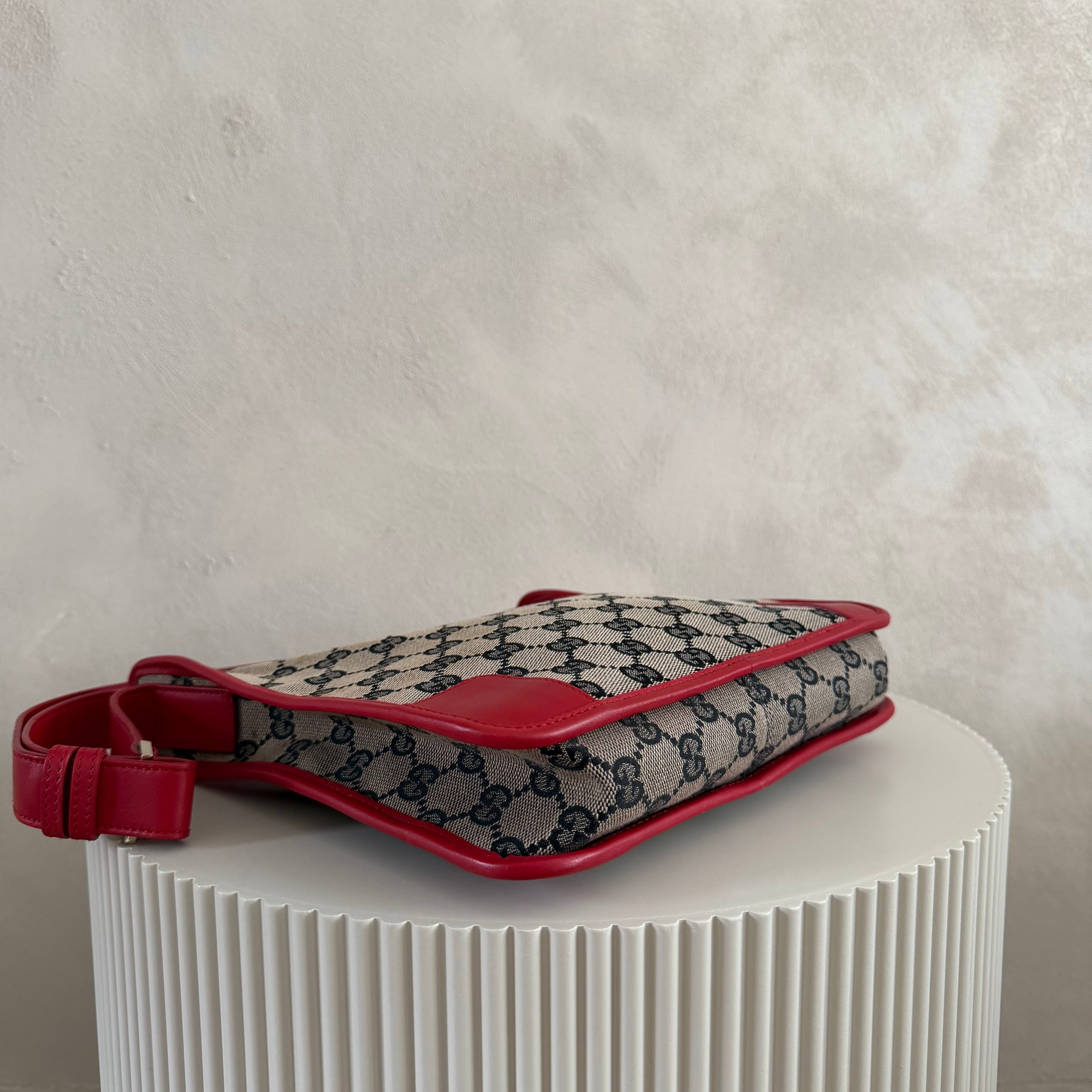 Authentieke vintage square Gucci GG Canvas bag