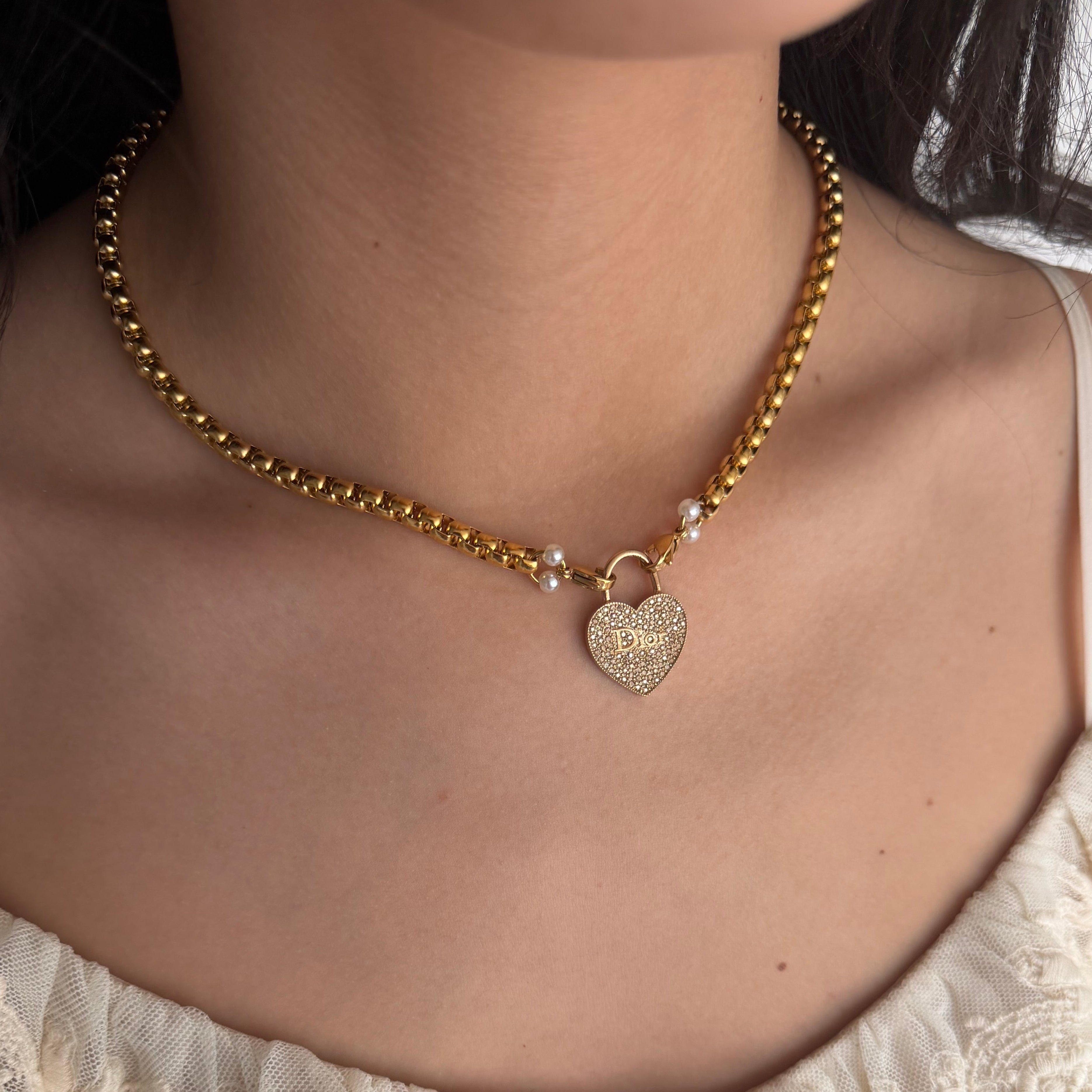 Dior oorbellen | ketting