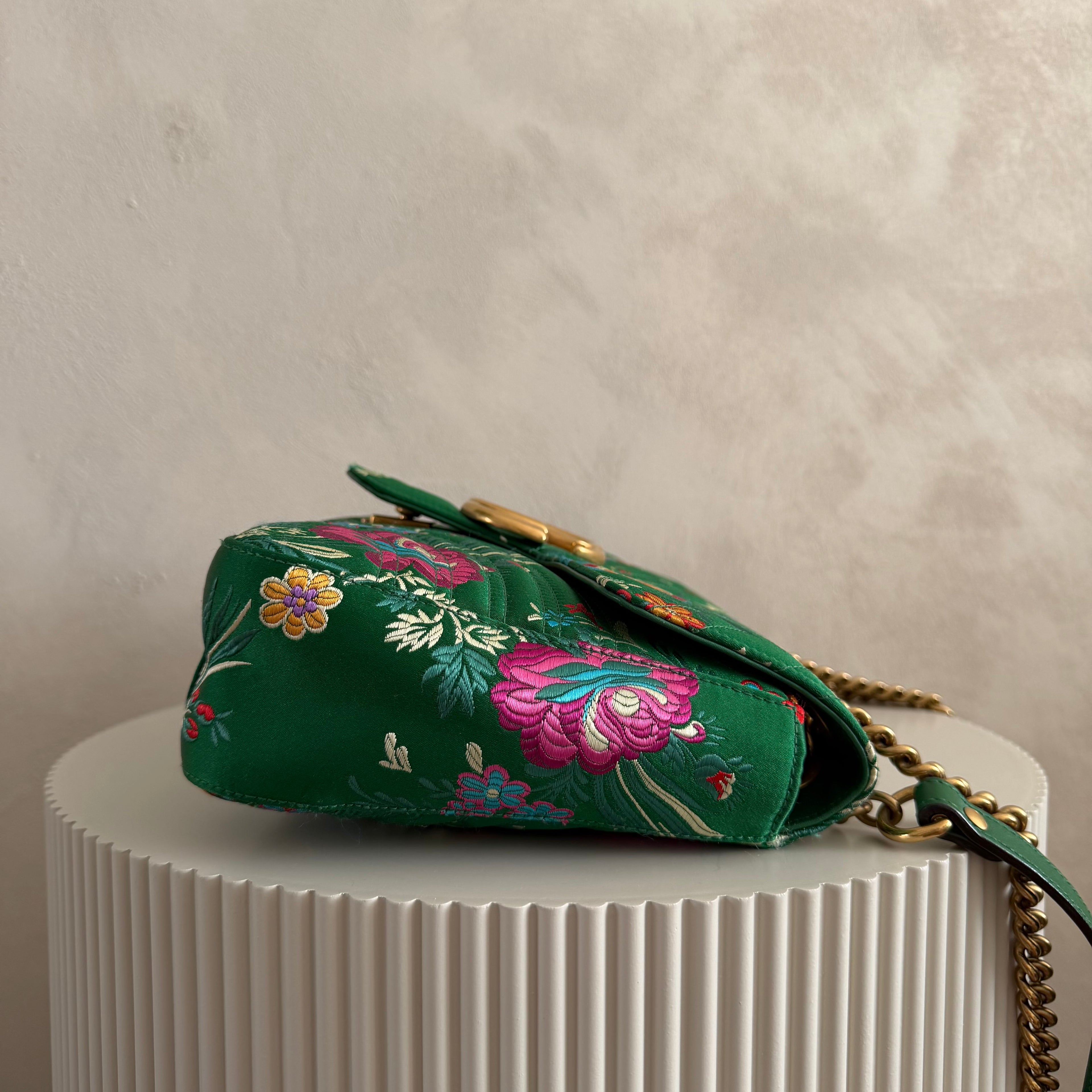 Authentieke vintage Gucci Marmont Floral satin bag