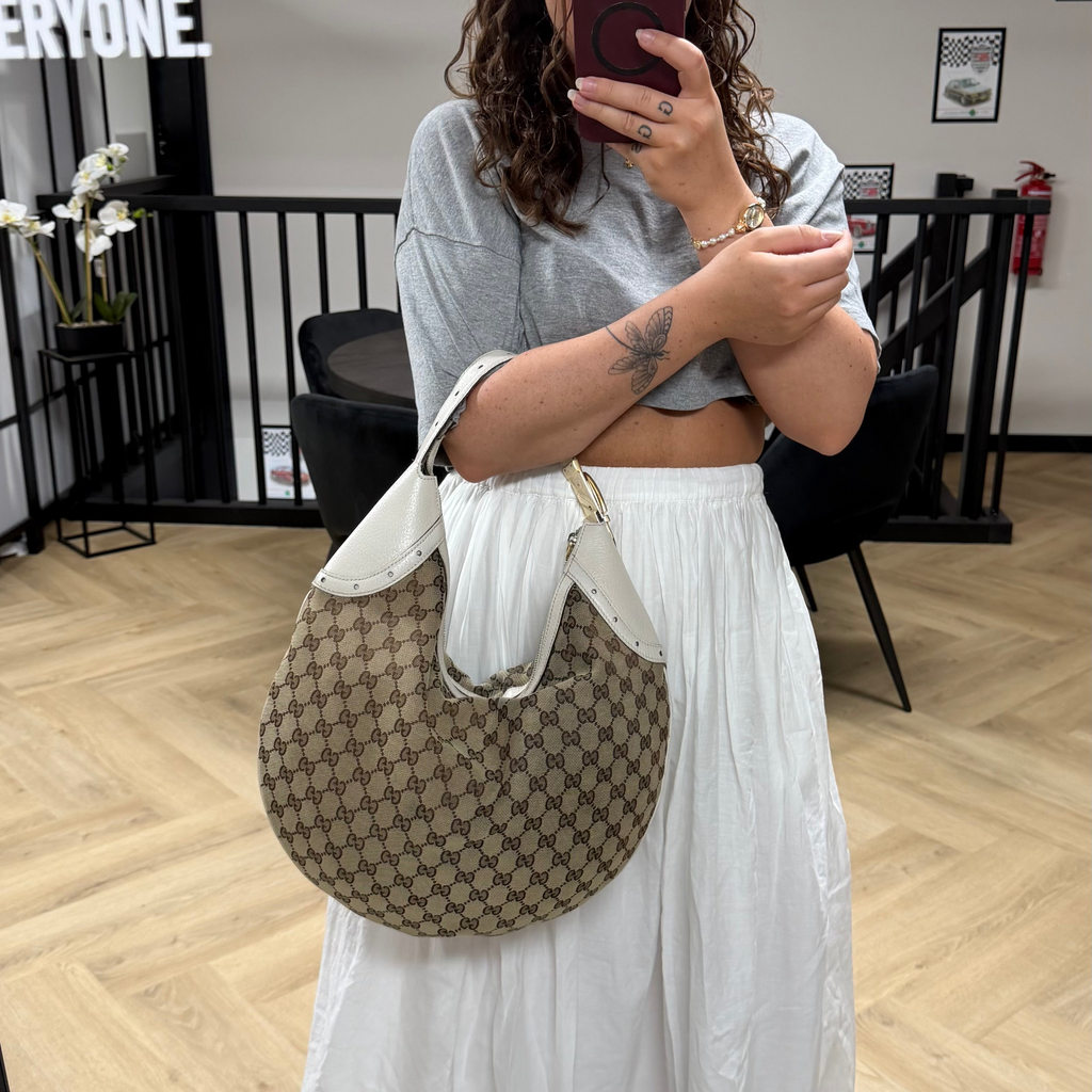 Gucci glam large hobo croissant