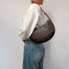 Louis Vuitton croissant MM