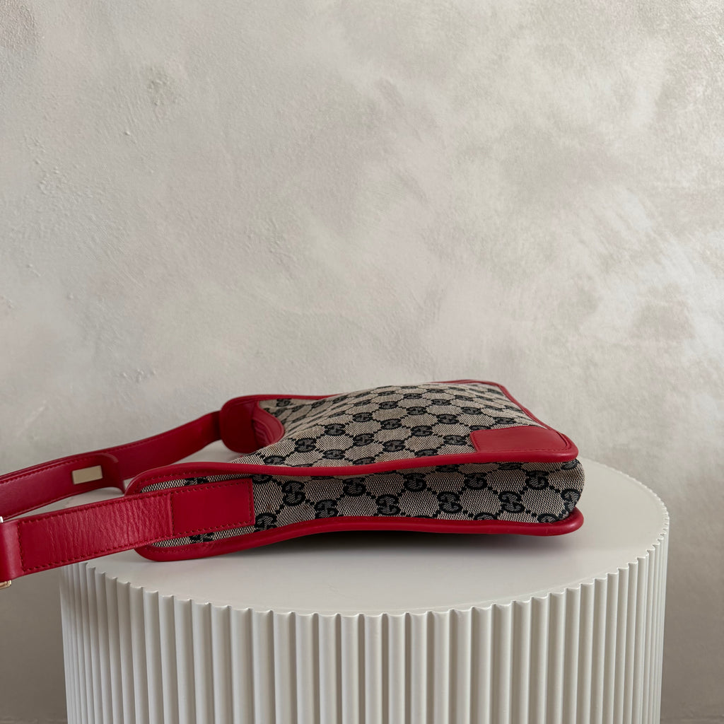 Authentieke vintage square Gucci GG Canvas bag