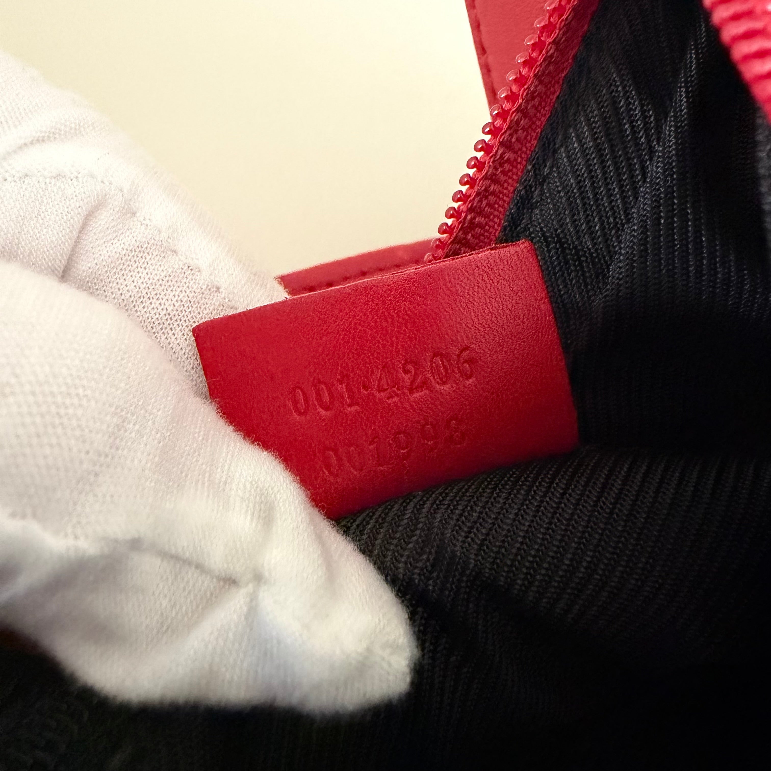 Authentieke vintage square Gucci GG Canvas bag