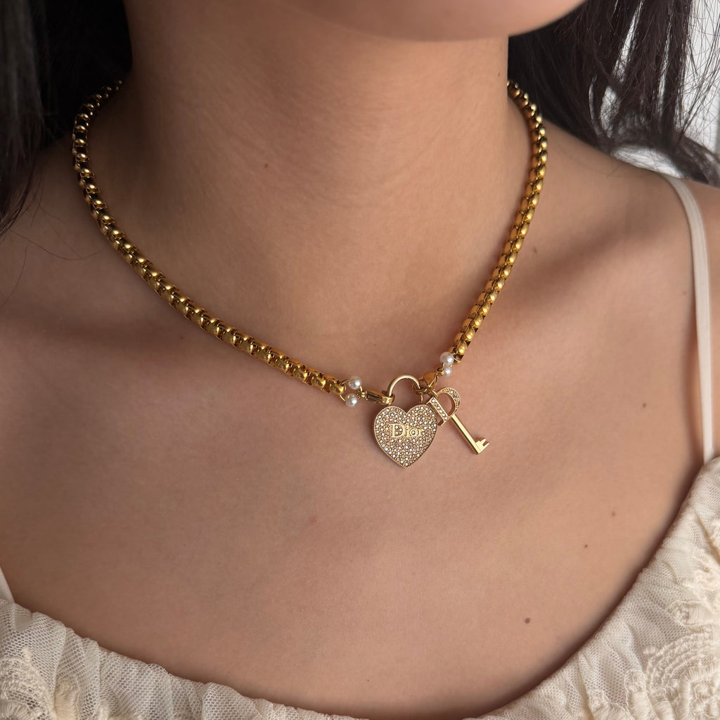 Dior oorbellen | ketting