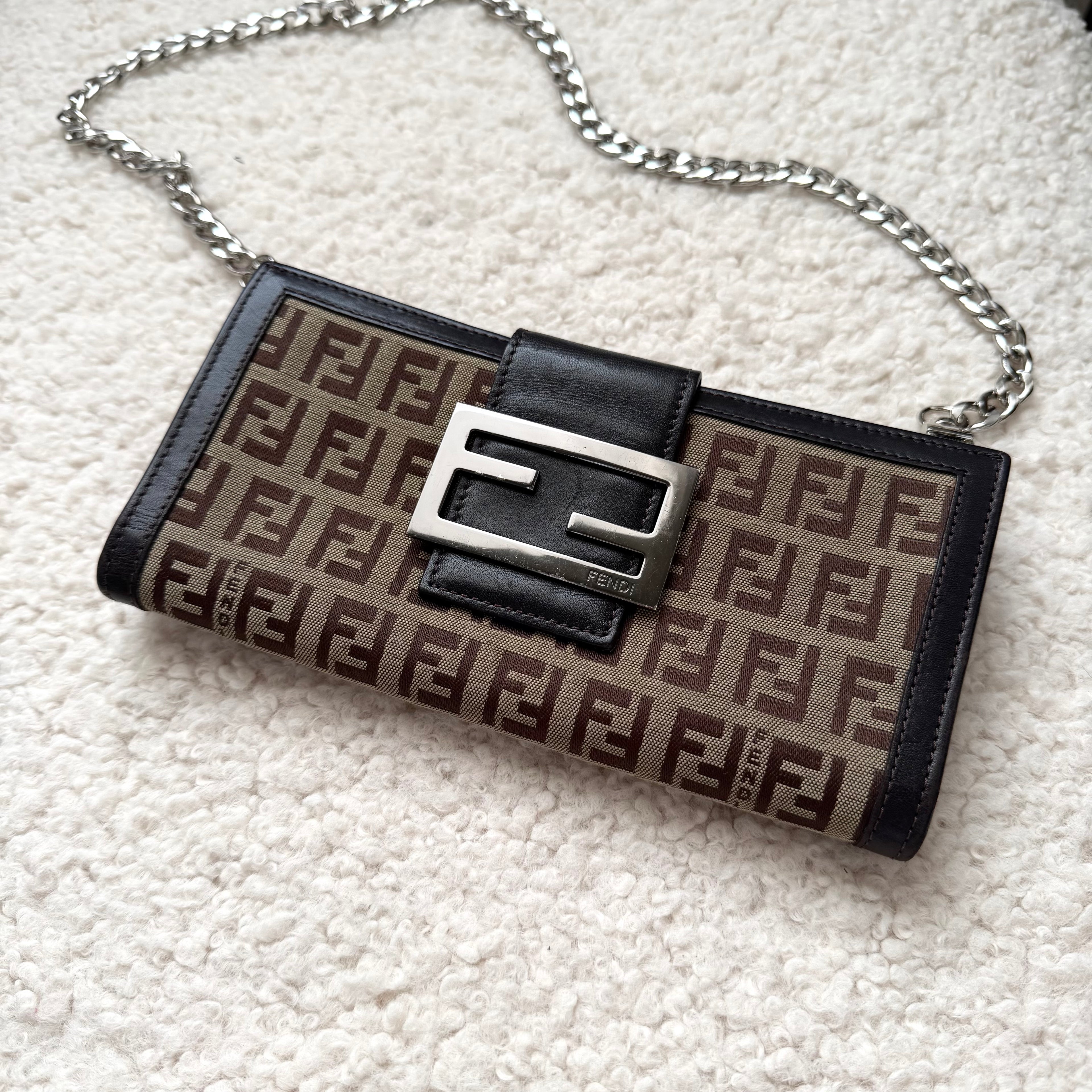Fendi baguette FF monogram