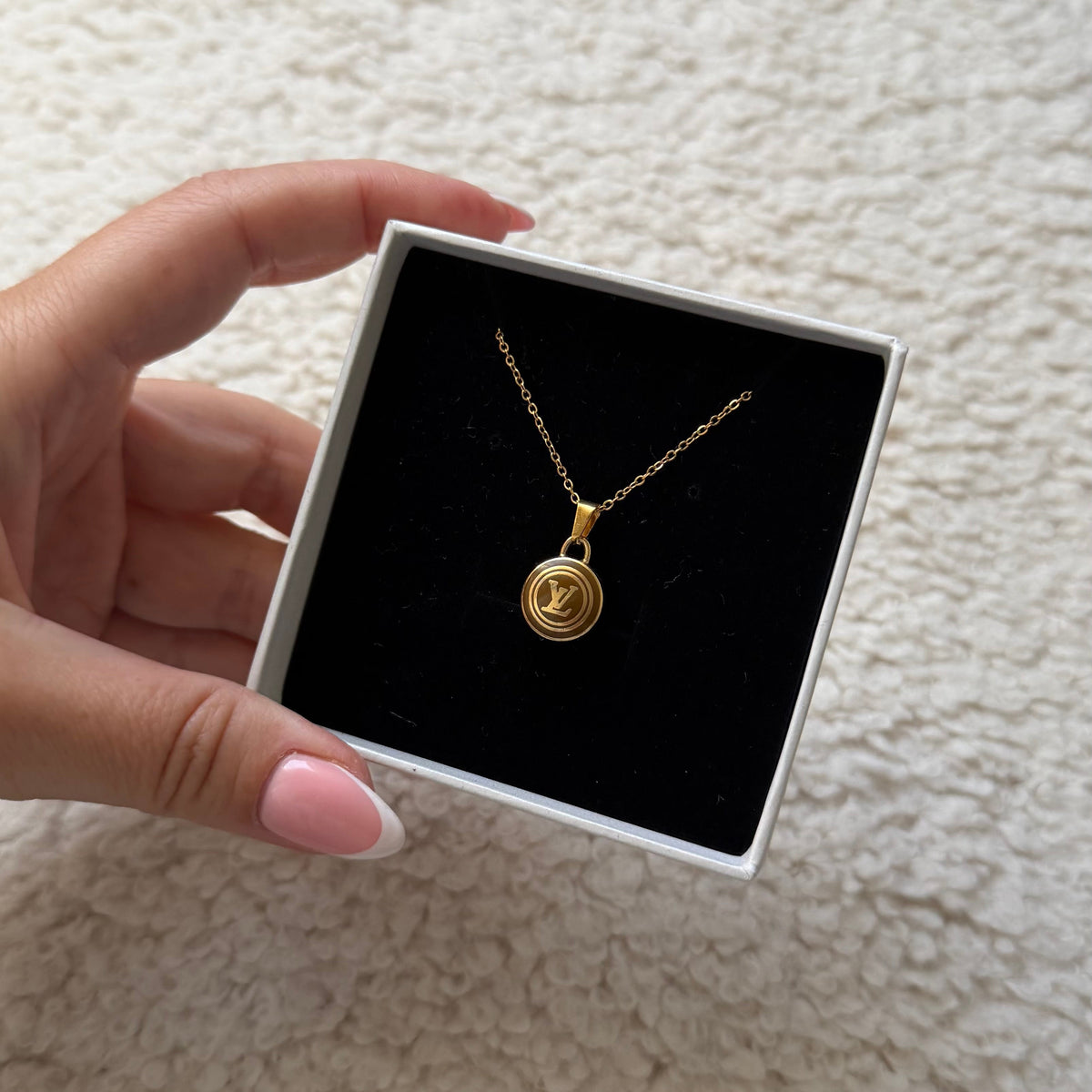 Vintage Louis Vuitton sleutelhanger bedel rond bruin | Ketting