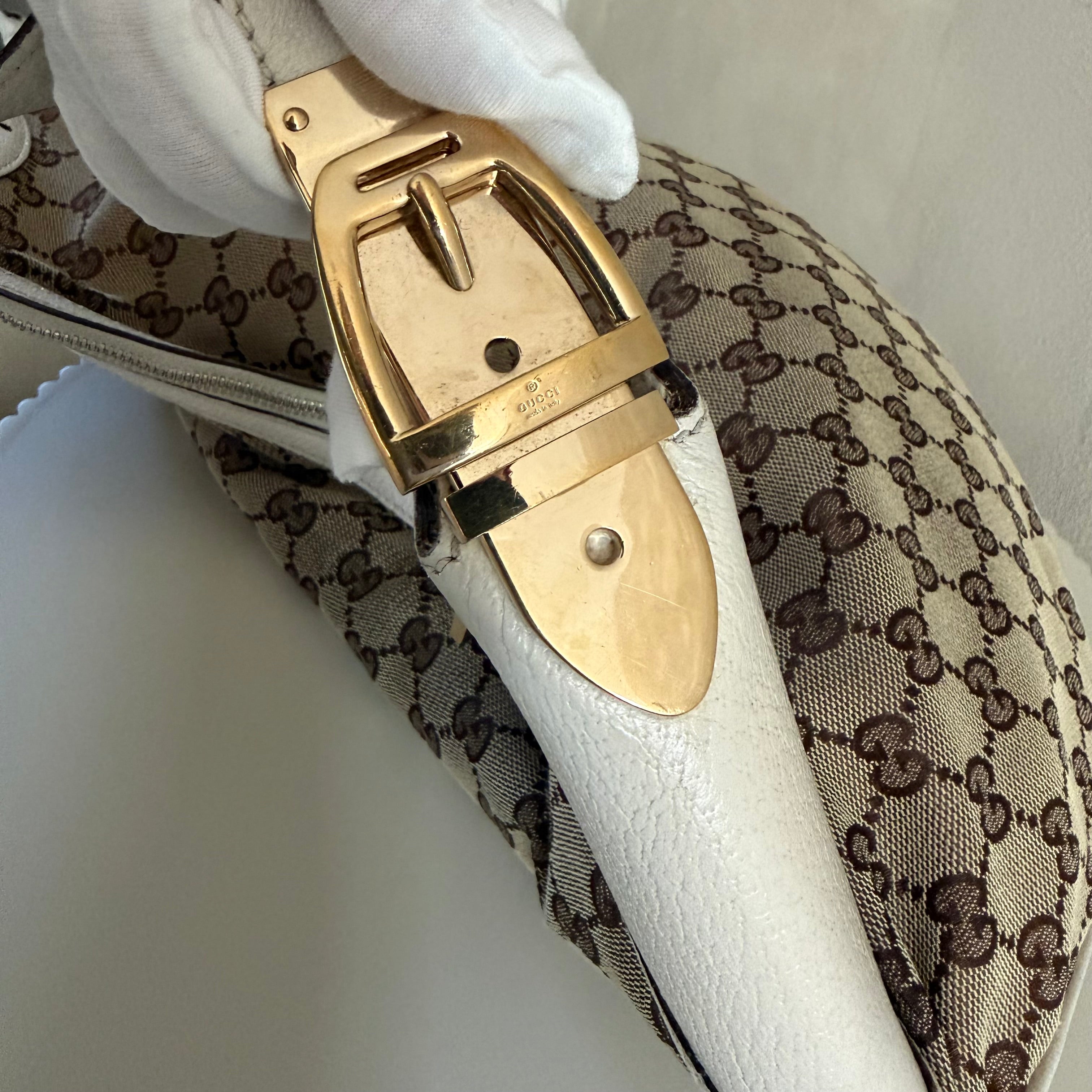 Gucci glam large hobo croissant