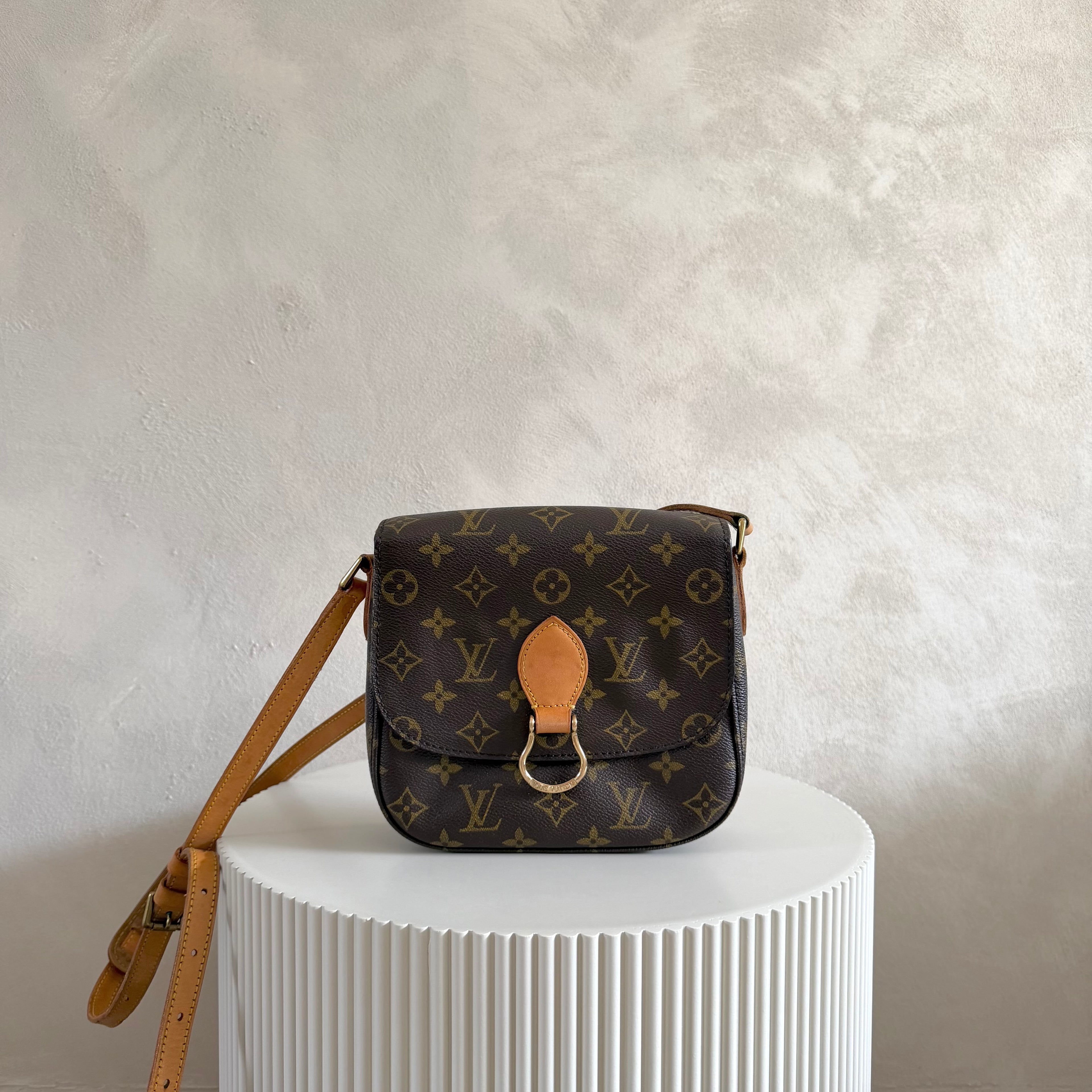 Louis Vuitton saint cloud MM