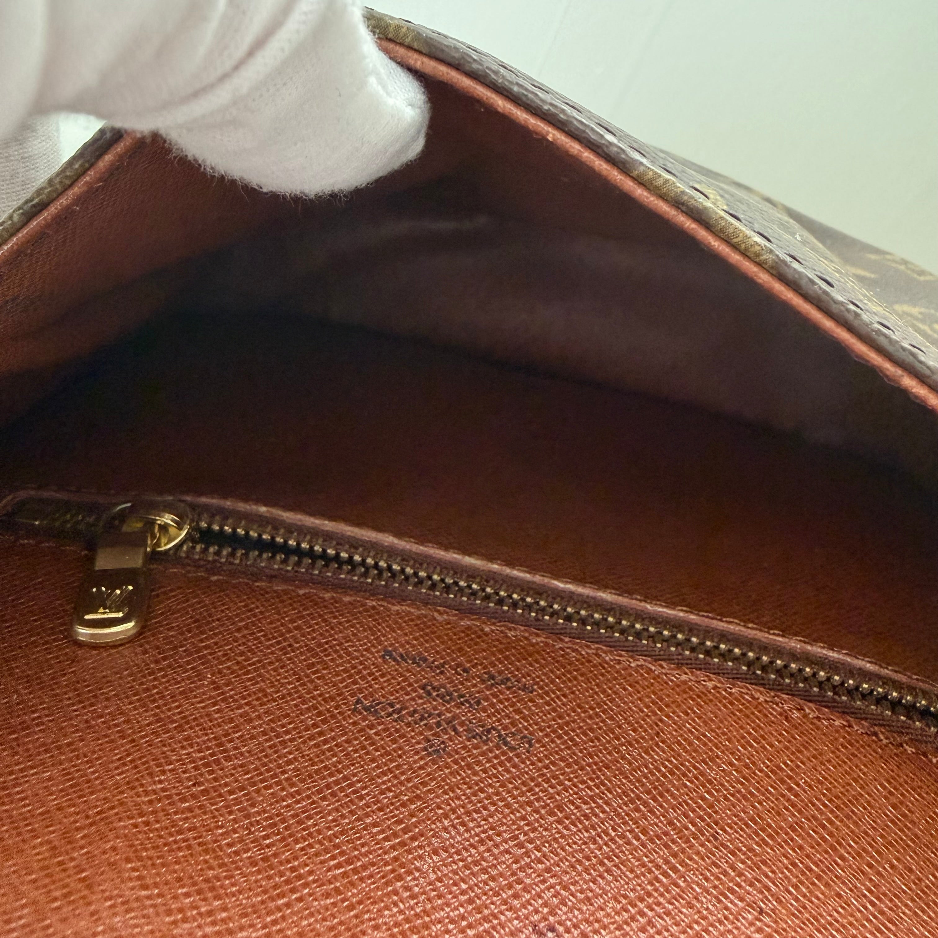 Louis Vuitton saint cloud MM