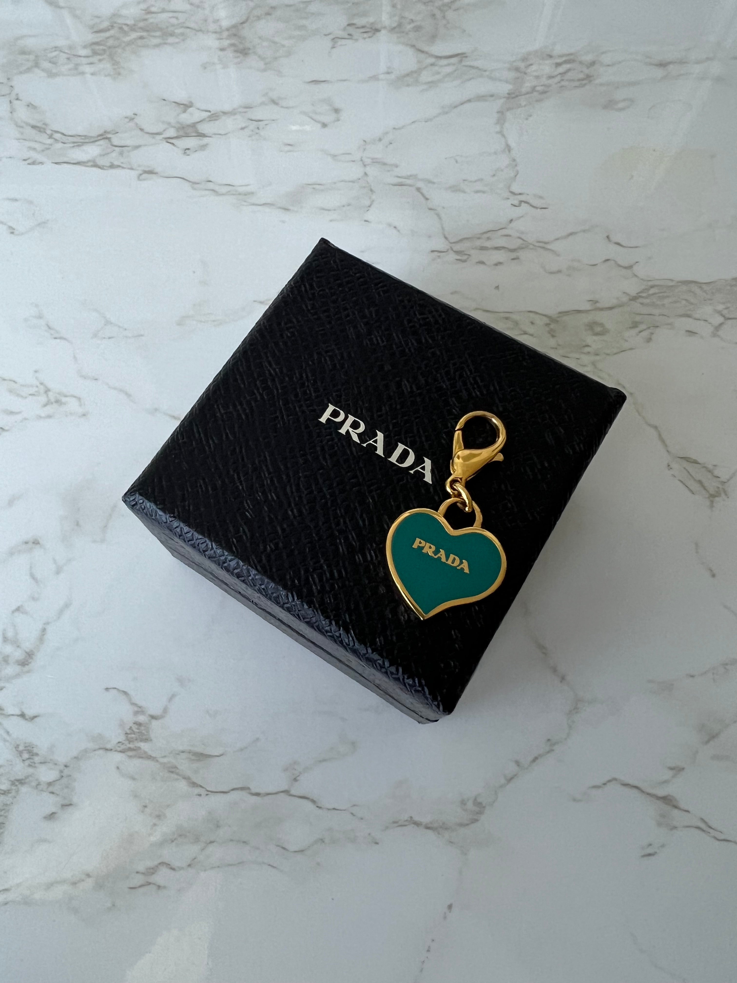 Prada hartjes bedel | Ketting