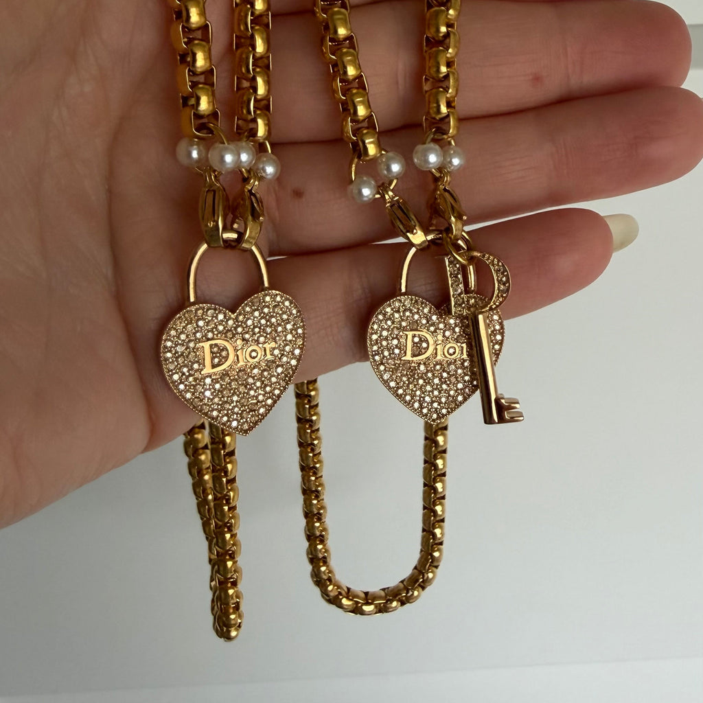 Dior oorbellen | ketting