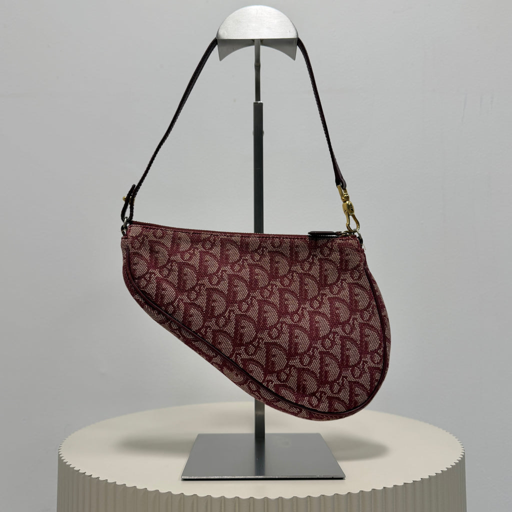 Christian Dior Trotter Mini red saddle
