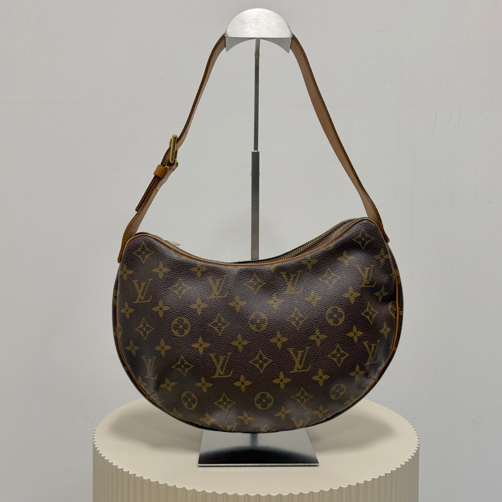 Louis Vuitton croissant MM