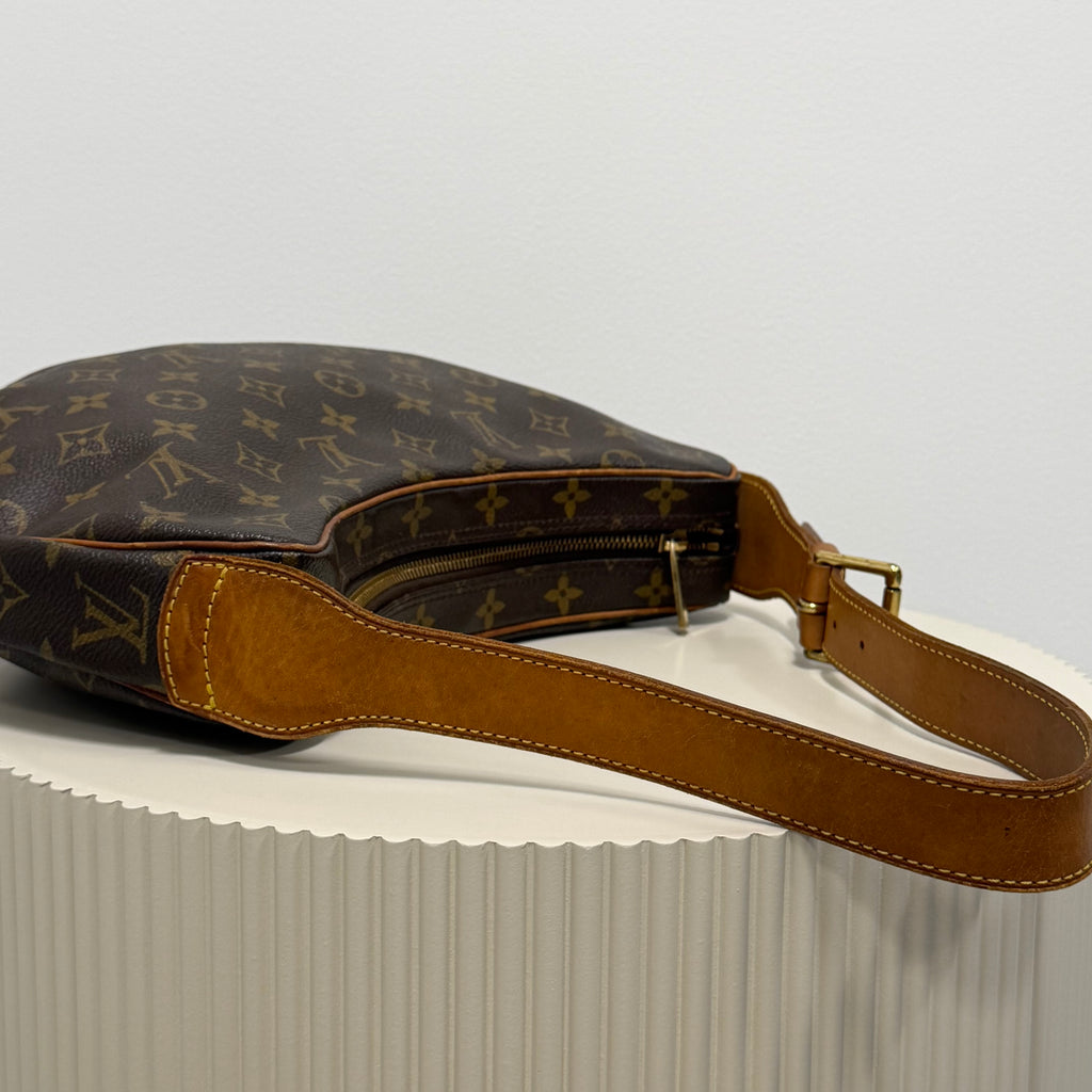 Louis Vuitton croissant MM