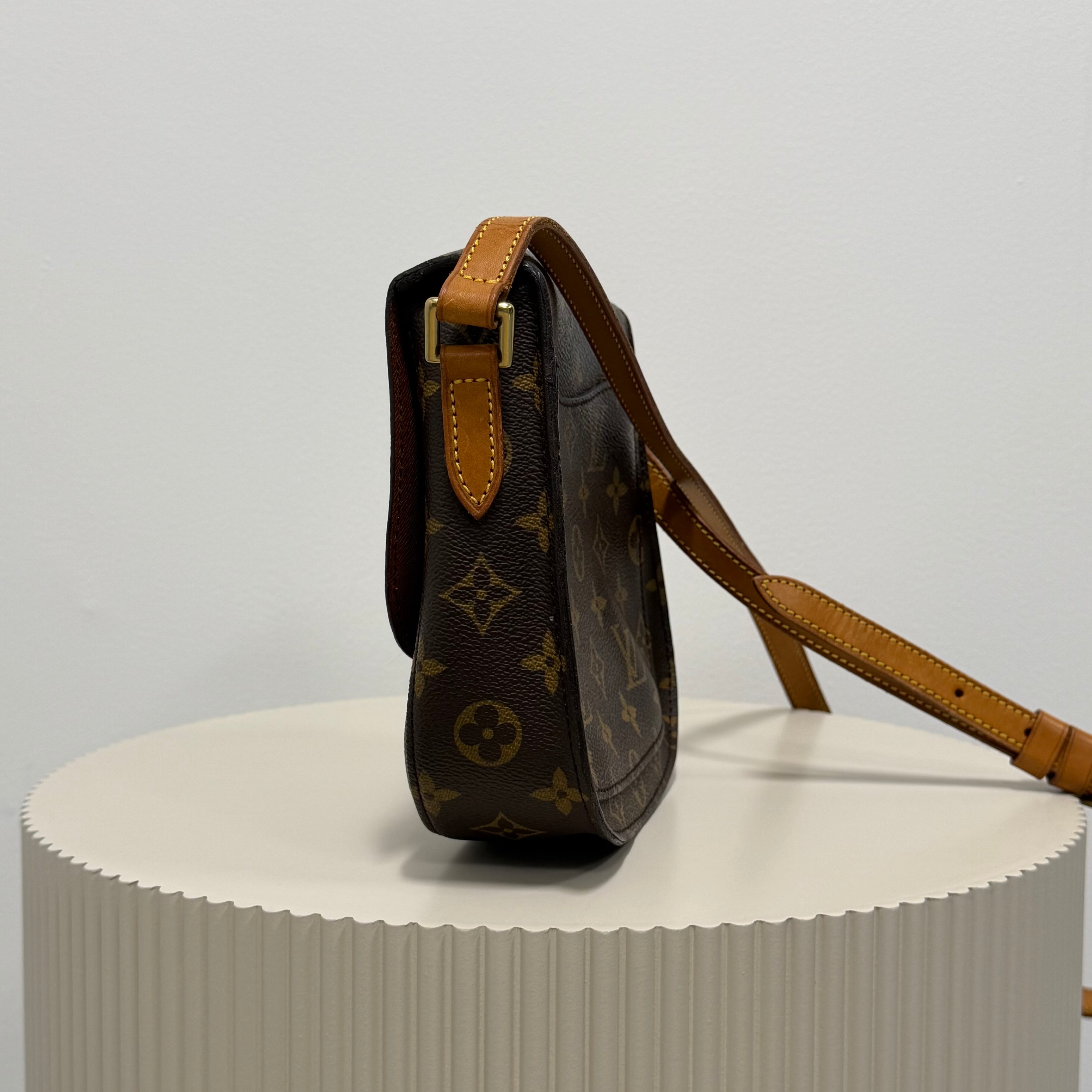 Louis Vuitton saint cloud MM