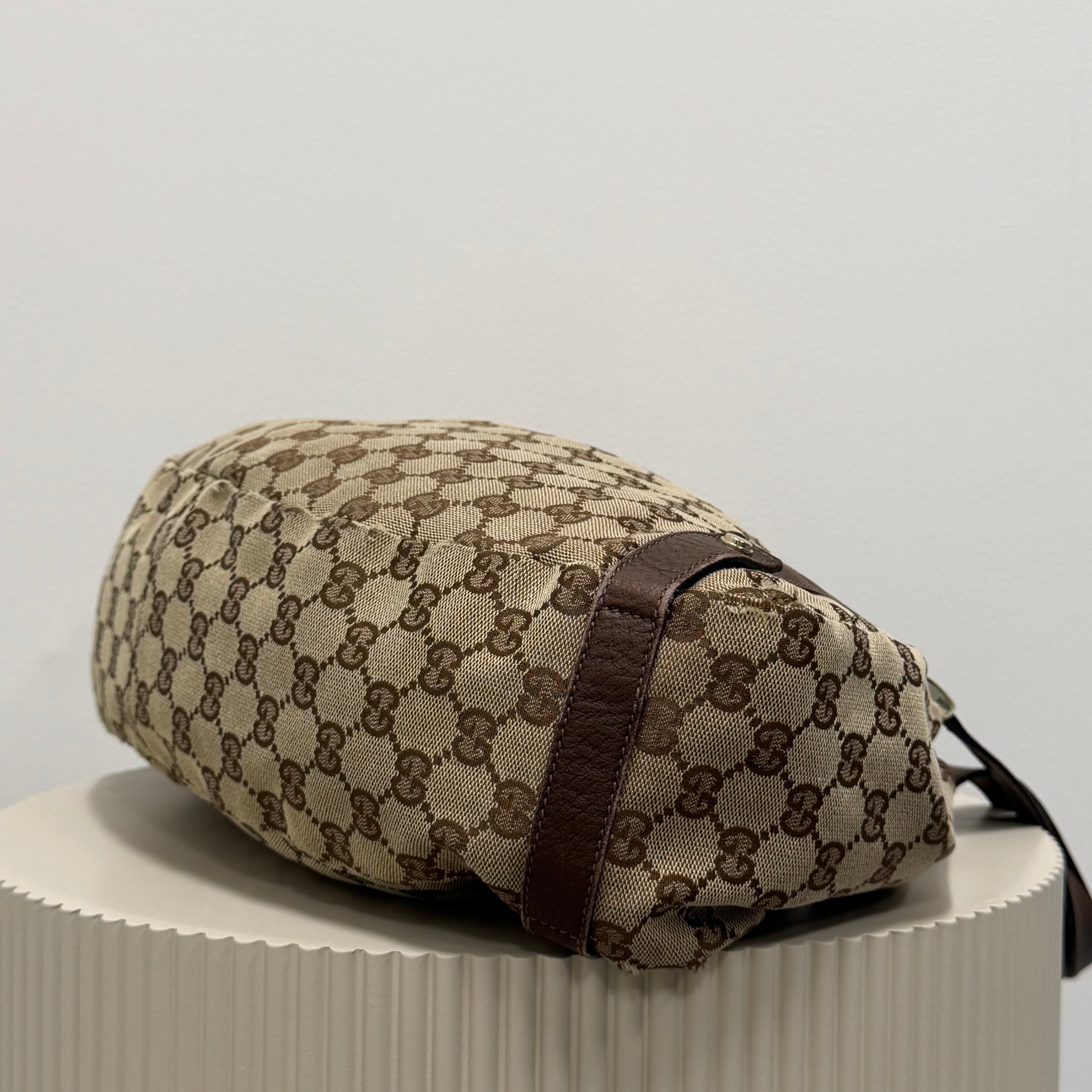 Gucci abbey tote brown